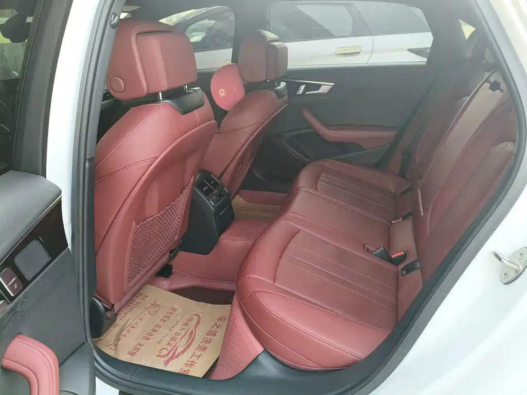 Audi A4L — миниатюра 8