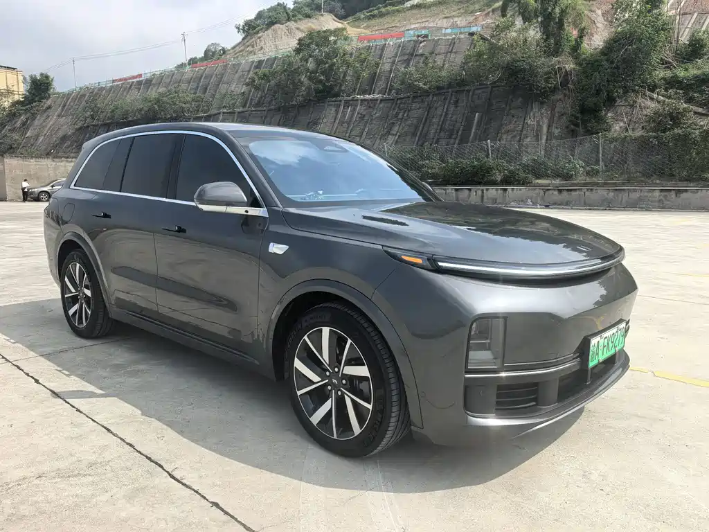 Li Auto Li L8 — миниатюра 3