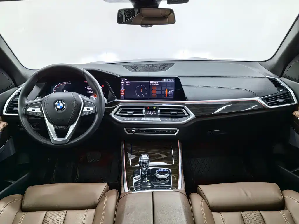 BMW X5 2019 xDrive40i M Sport