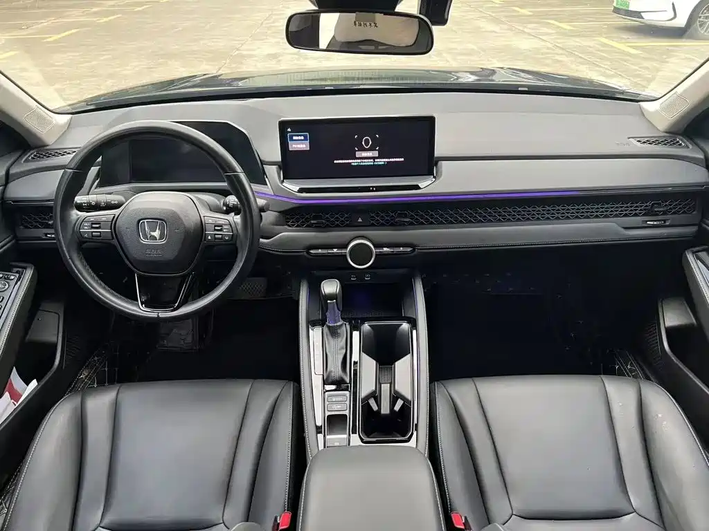 Honda Accord — миниатюра 5