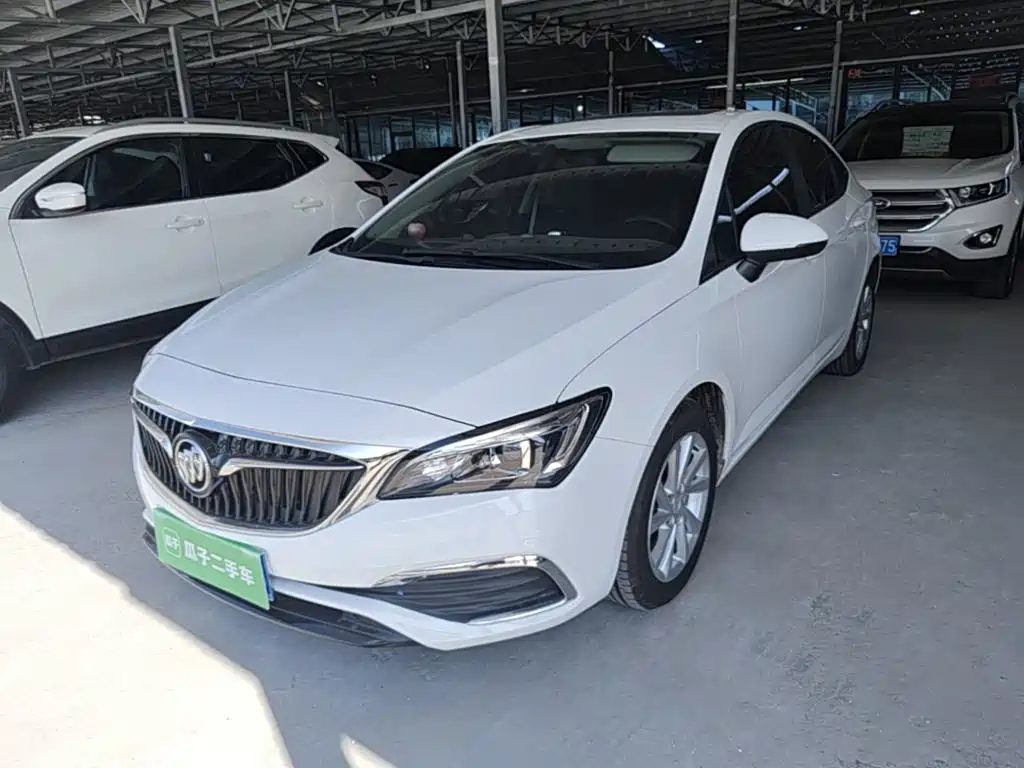 Buick Verano — миниатюра 2
