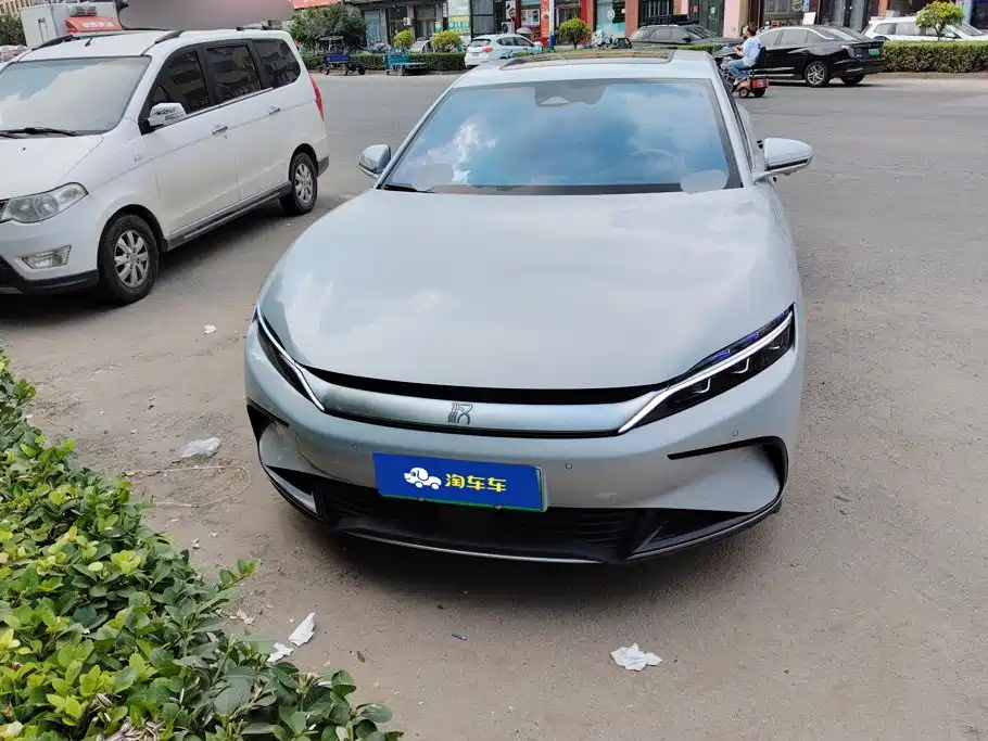 BYD Han — миниатюра 2