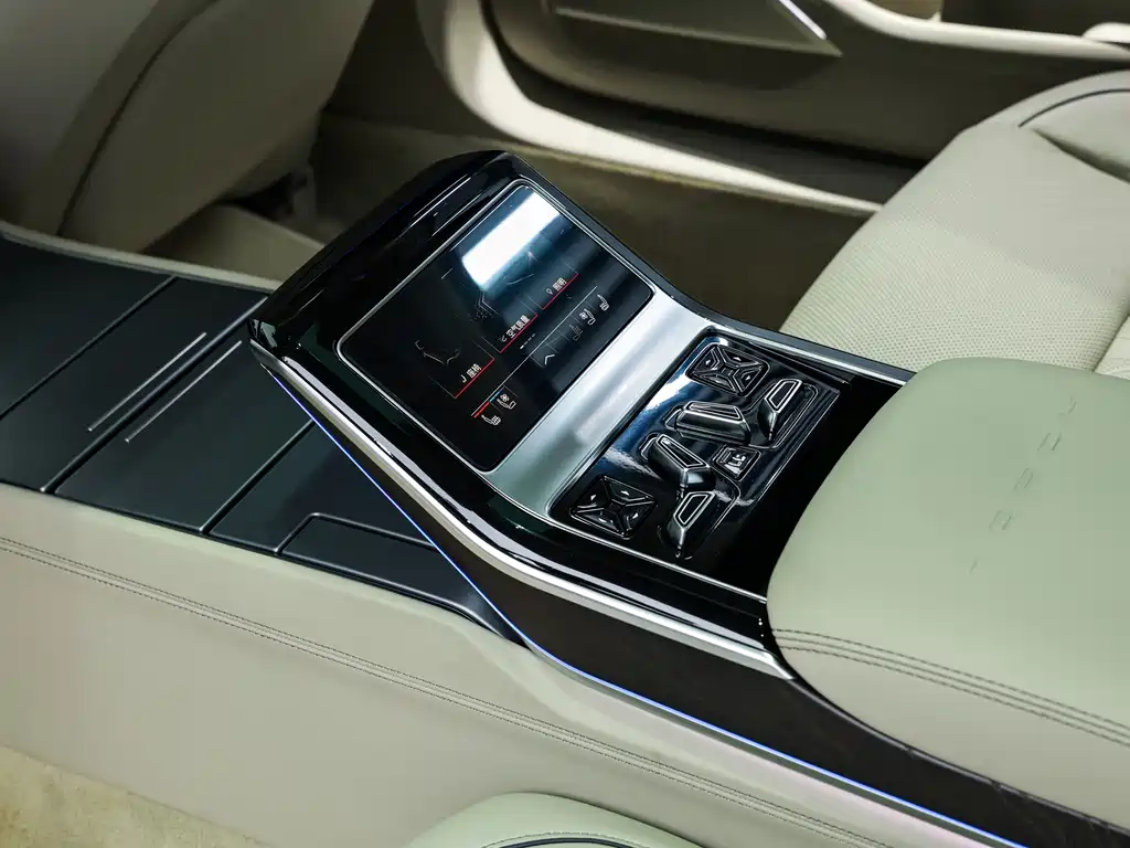 Audi A8 — фотографии объявления, Фото 21