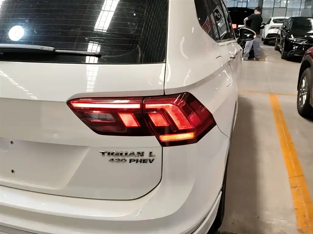 Volkswagen Tiguan L L 2020 430PHEV Luxury