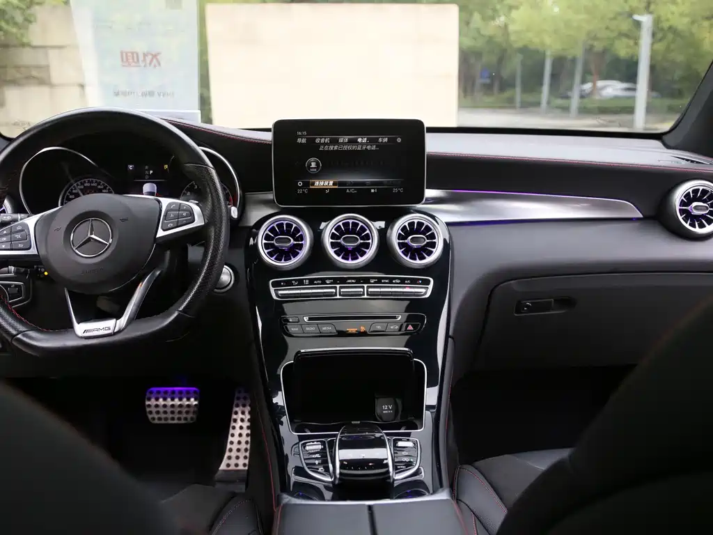 MERCEDES-BENZ GLC COUPE AMG