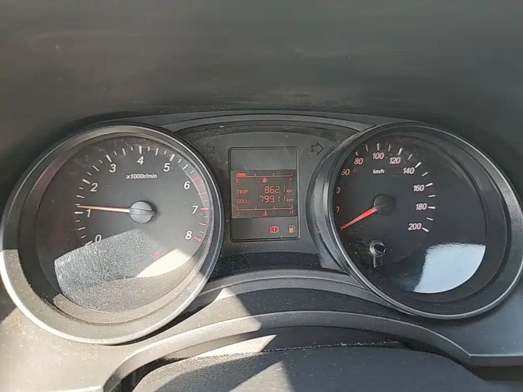 Wuling Hongguang — миниатюра 12
