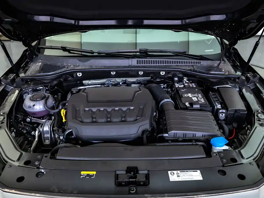 Volkswagen Passat 2026 380TSI