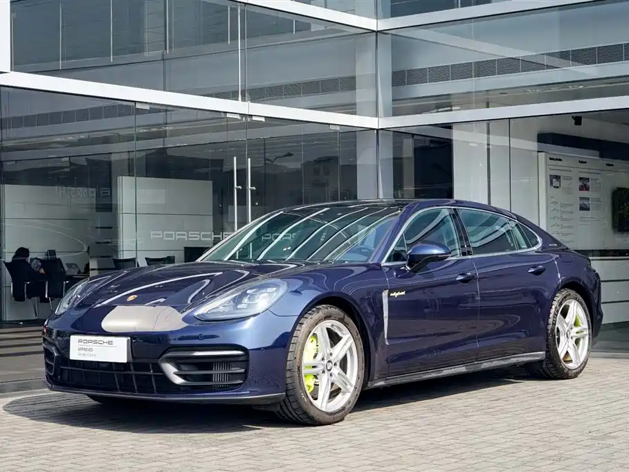 PORSCHE PANAMERA NEW ENERGY