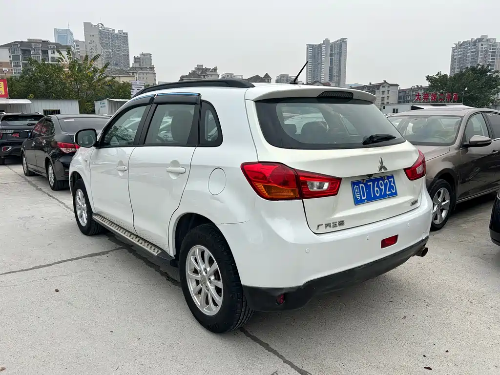 Mitsubishi ASX — миниатюра 4