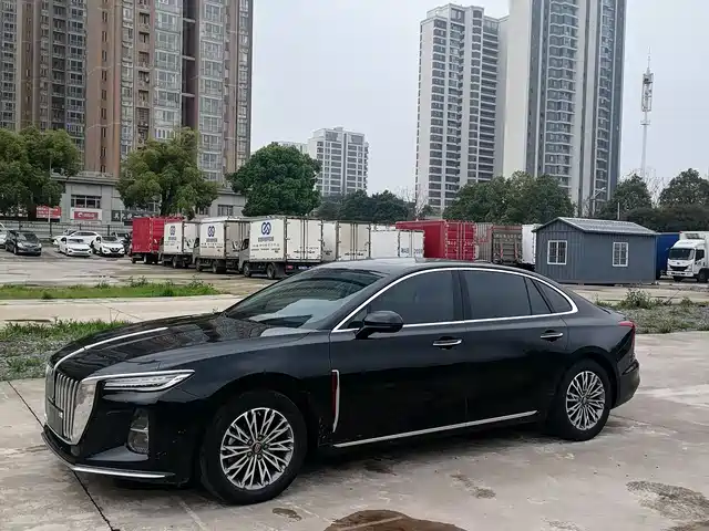 2023 Hongqi H5