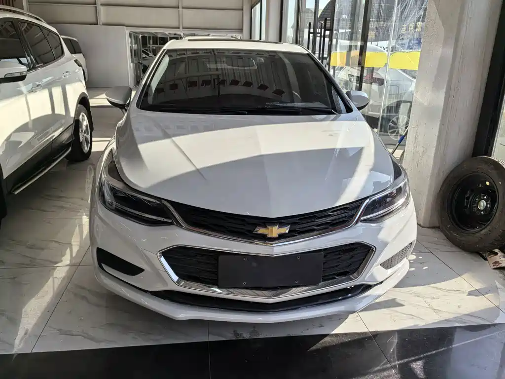 Chevrolet Cruze — миниатюра 2