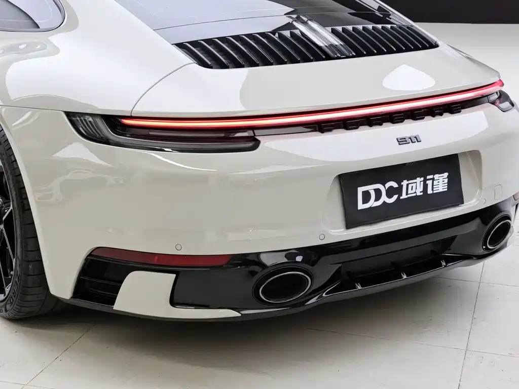 Porsche 911 2022 Carrera 3.0T