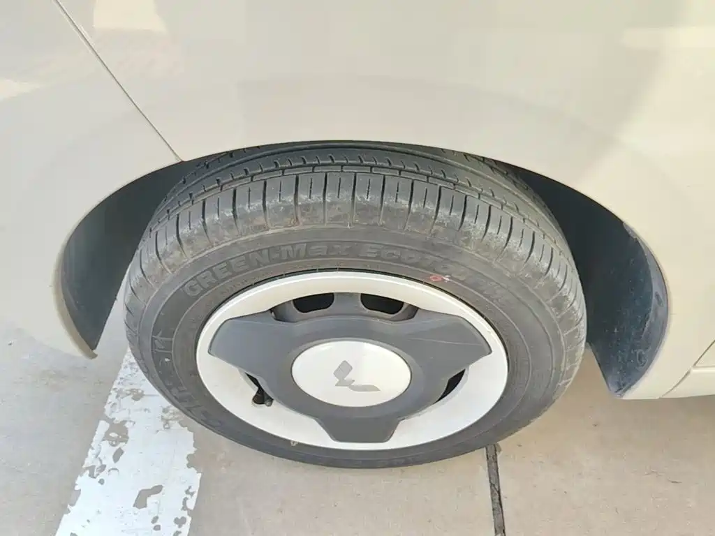 Wuling MINIEV — миниатюра 23