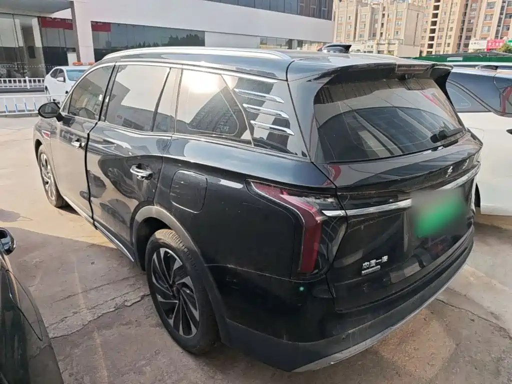 Hongqi Hongqi HS7 PHEV — миниатюра 5