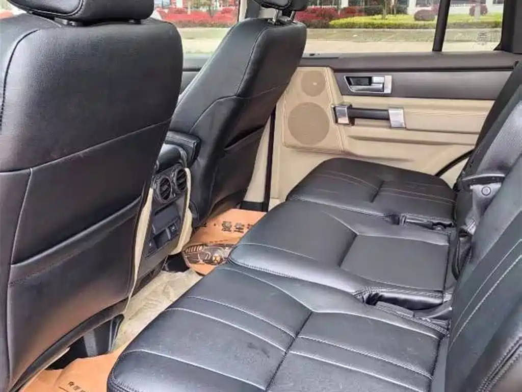 Land Rover Discovery 2015 3.0 SDV6 HSE