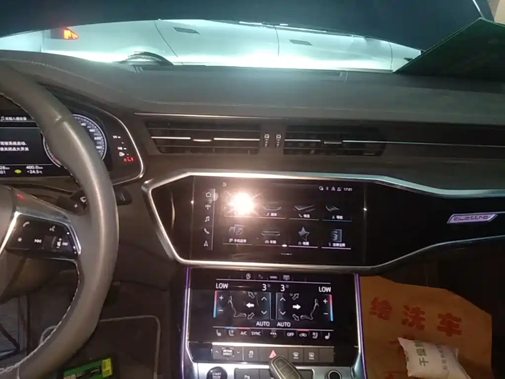 Audi A7L — миниатюра 13