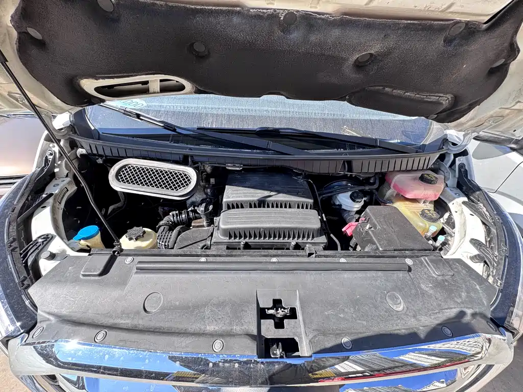 SAIC MAXUS XINTU V90