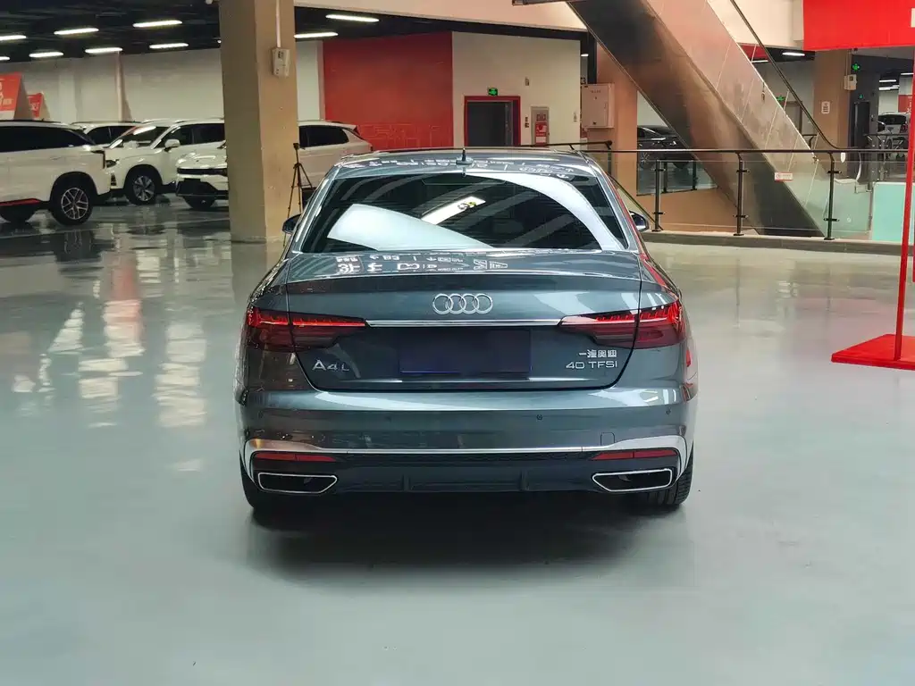 Audi A4L 2020 40 TFSI Fashion