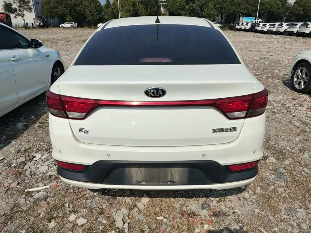 Kia K2 — миниатюра 6