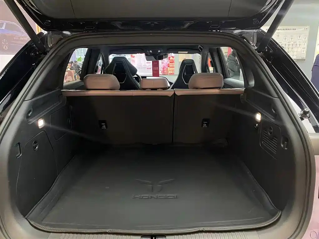 Hongqi HONGQI TIANGONG 08