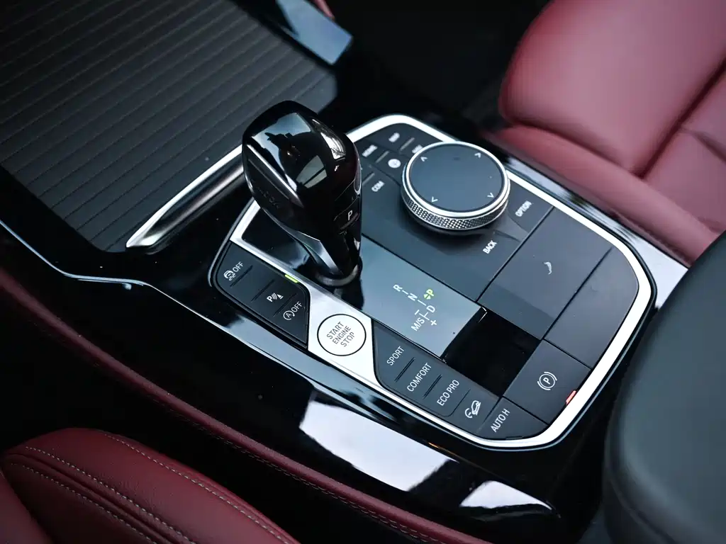 BMW X4 — миниатюра 10