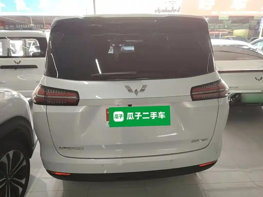 Wuling Xingguang 730 New Energy — миниатюра 6