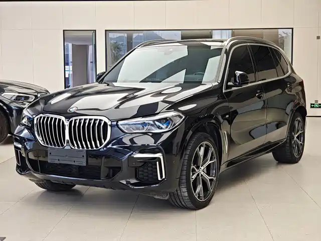 BMW  X5 2023