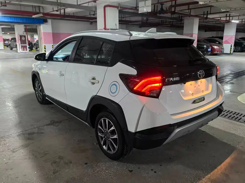 TOYOTA YARIS L ZHIXUAN