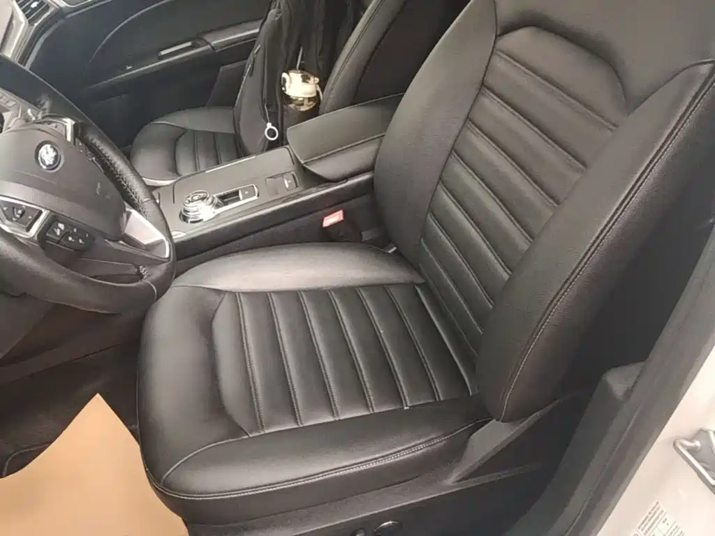 Ford Mondeo — миниатюра 15