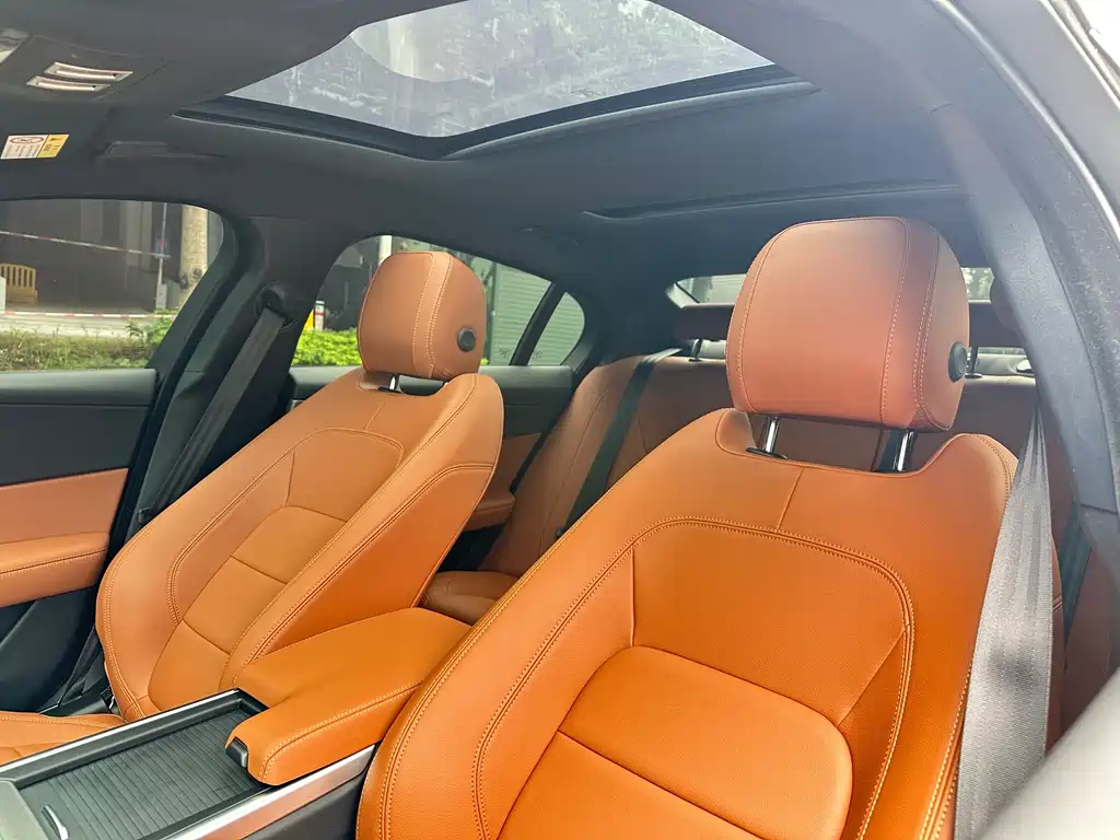 Jaguar XEL — миниатюра 9