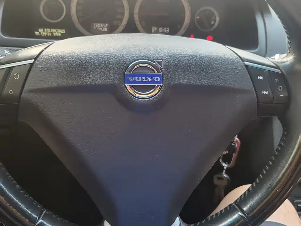 Volvo XC Classic — миниатюра 8