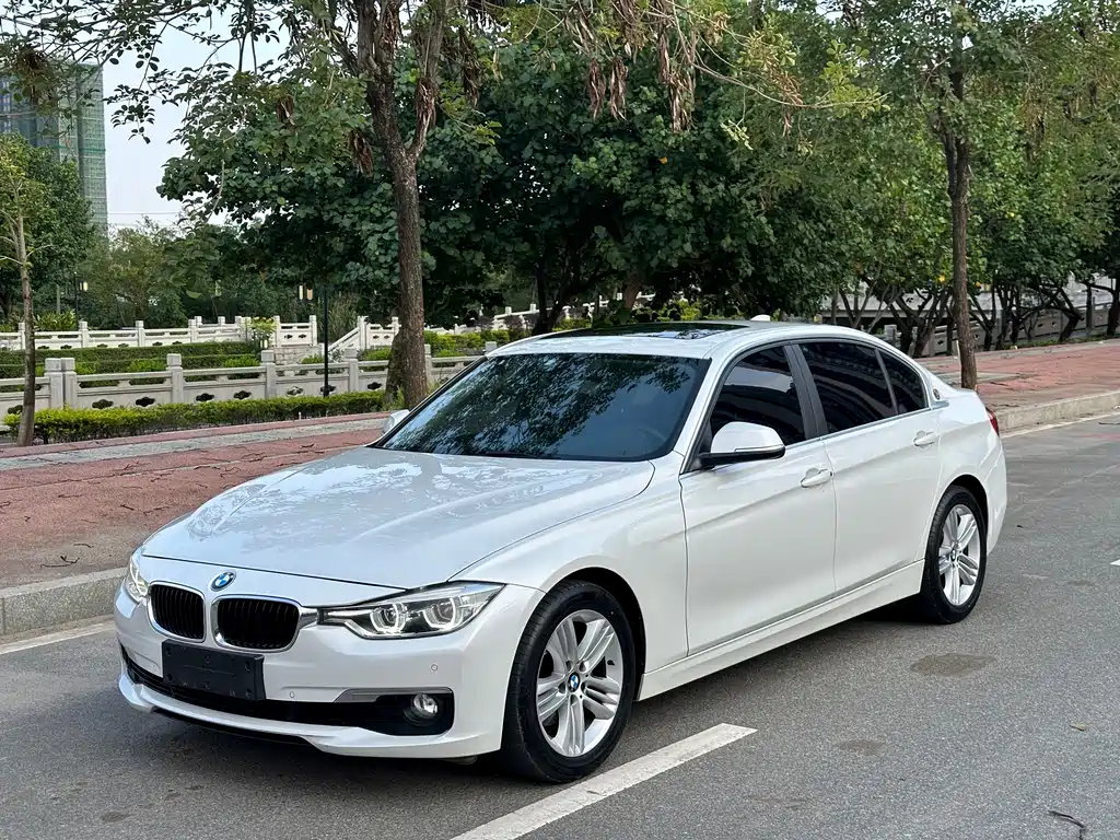 BMW 3 Series 2017
