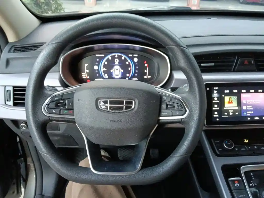 Geely Boyue — миниатюра 3