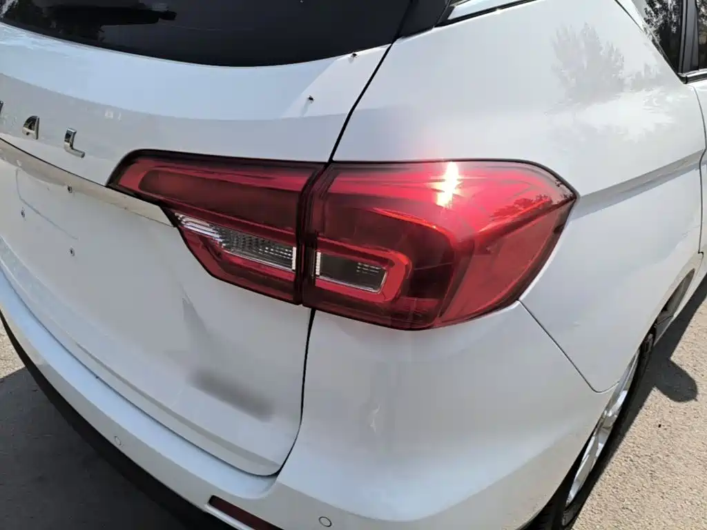 Haval M6 — миниатюра 8