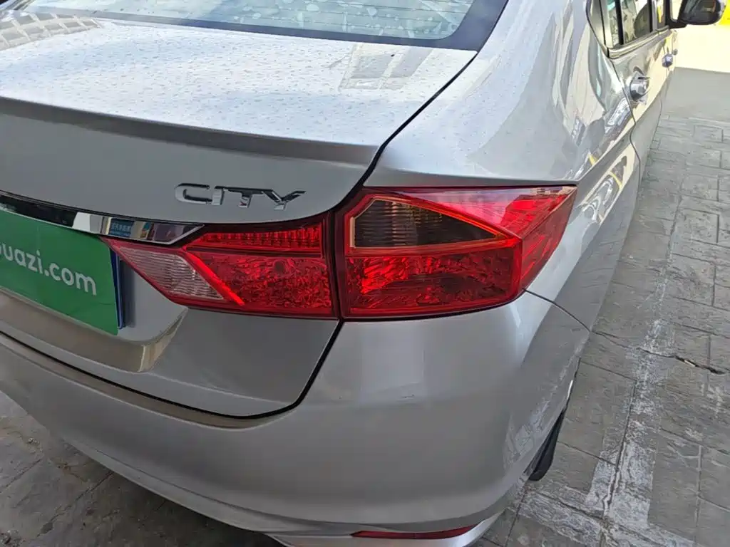 Honda City — миниатюра 8