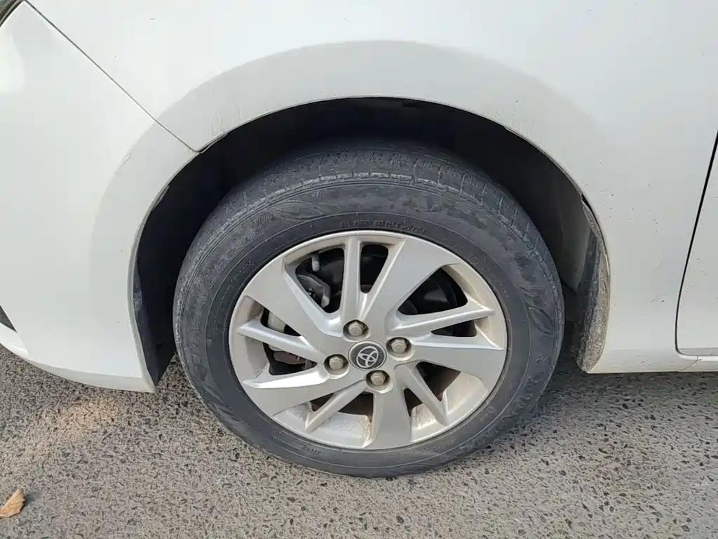 Toyota Yaris L — миниатюра 23