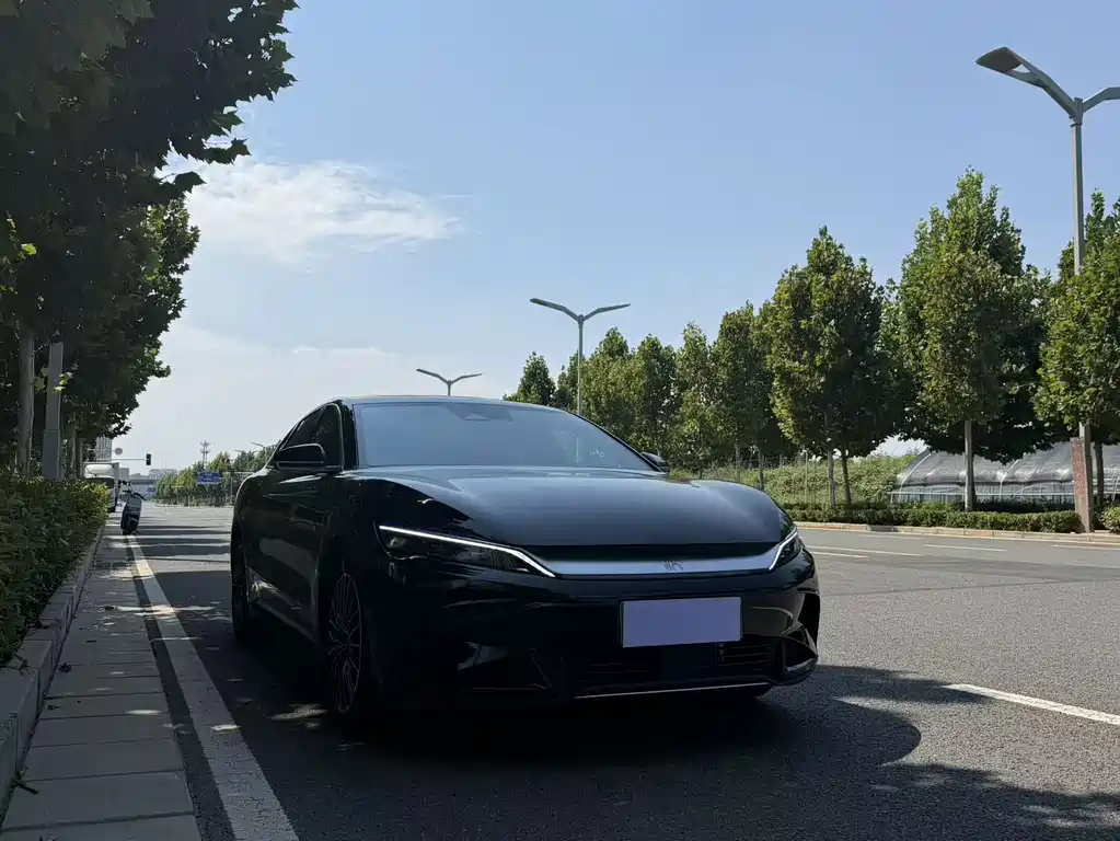 BYD Han — миниатюра 3