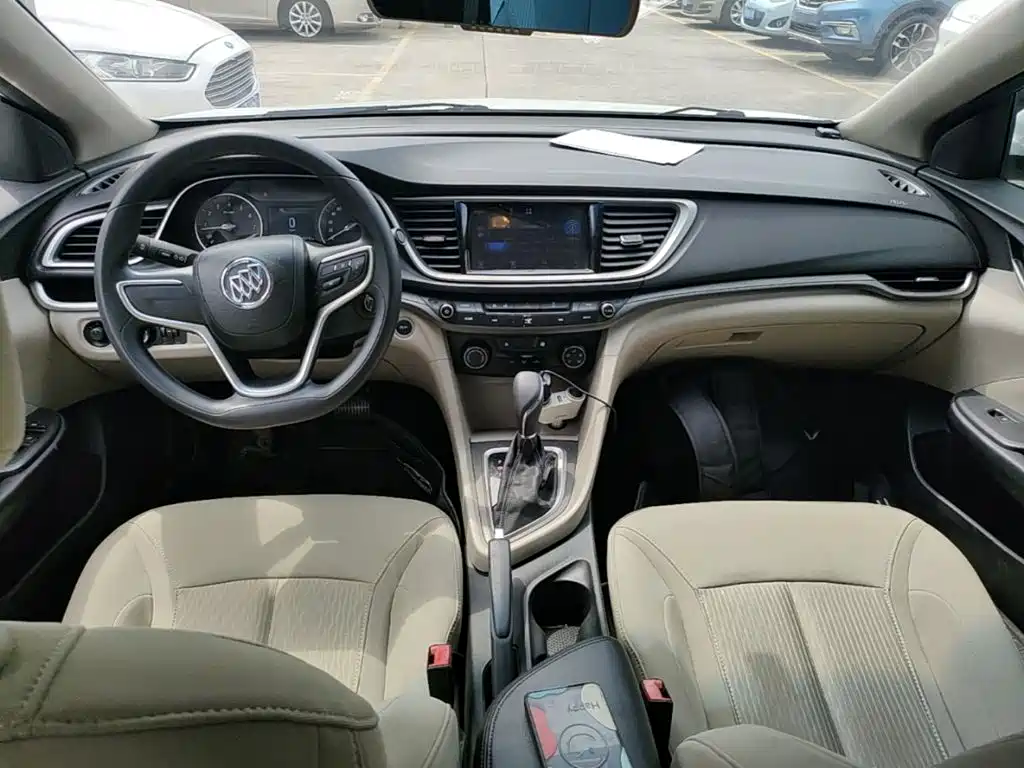 Buick Excelle — миниатюра 10