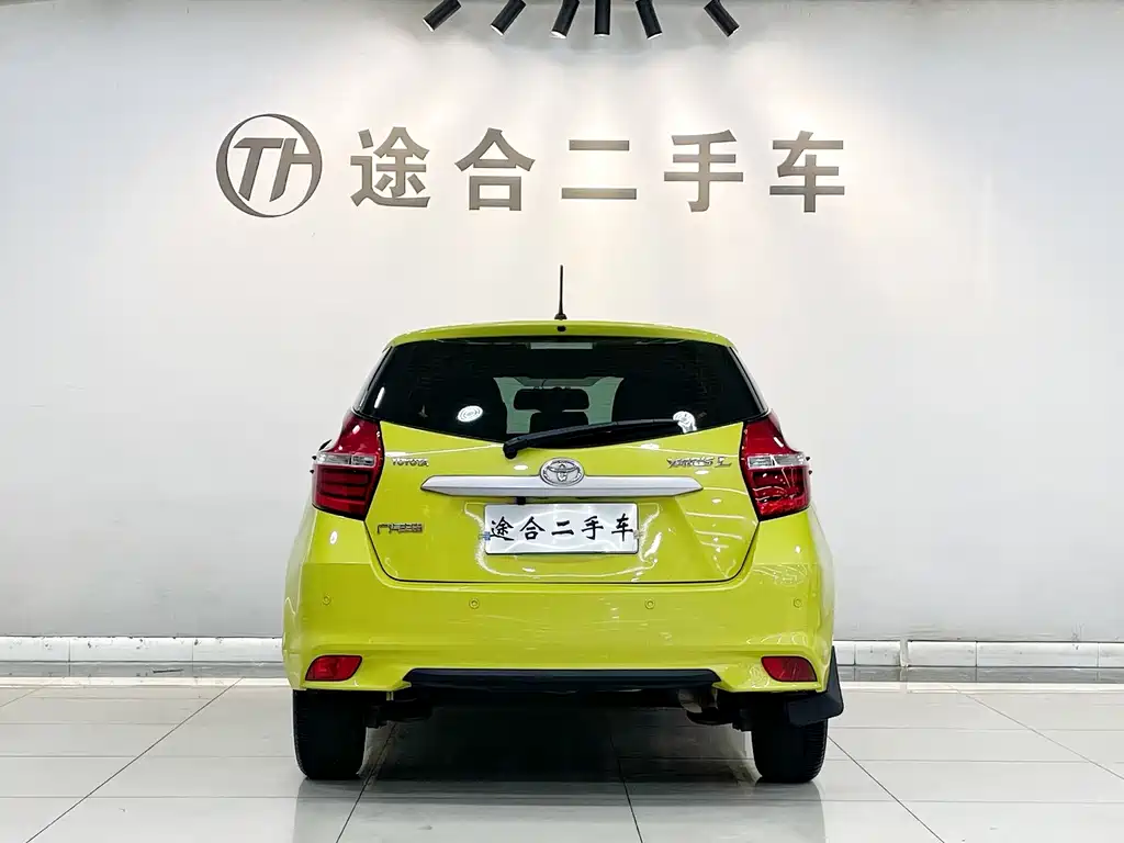 Toyota Yaris L — миниатюра 5