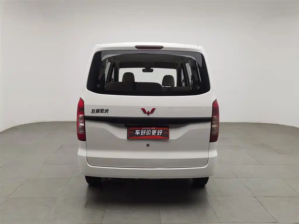 WULING AUTOMOBILE WULING HONGGUANG V
