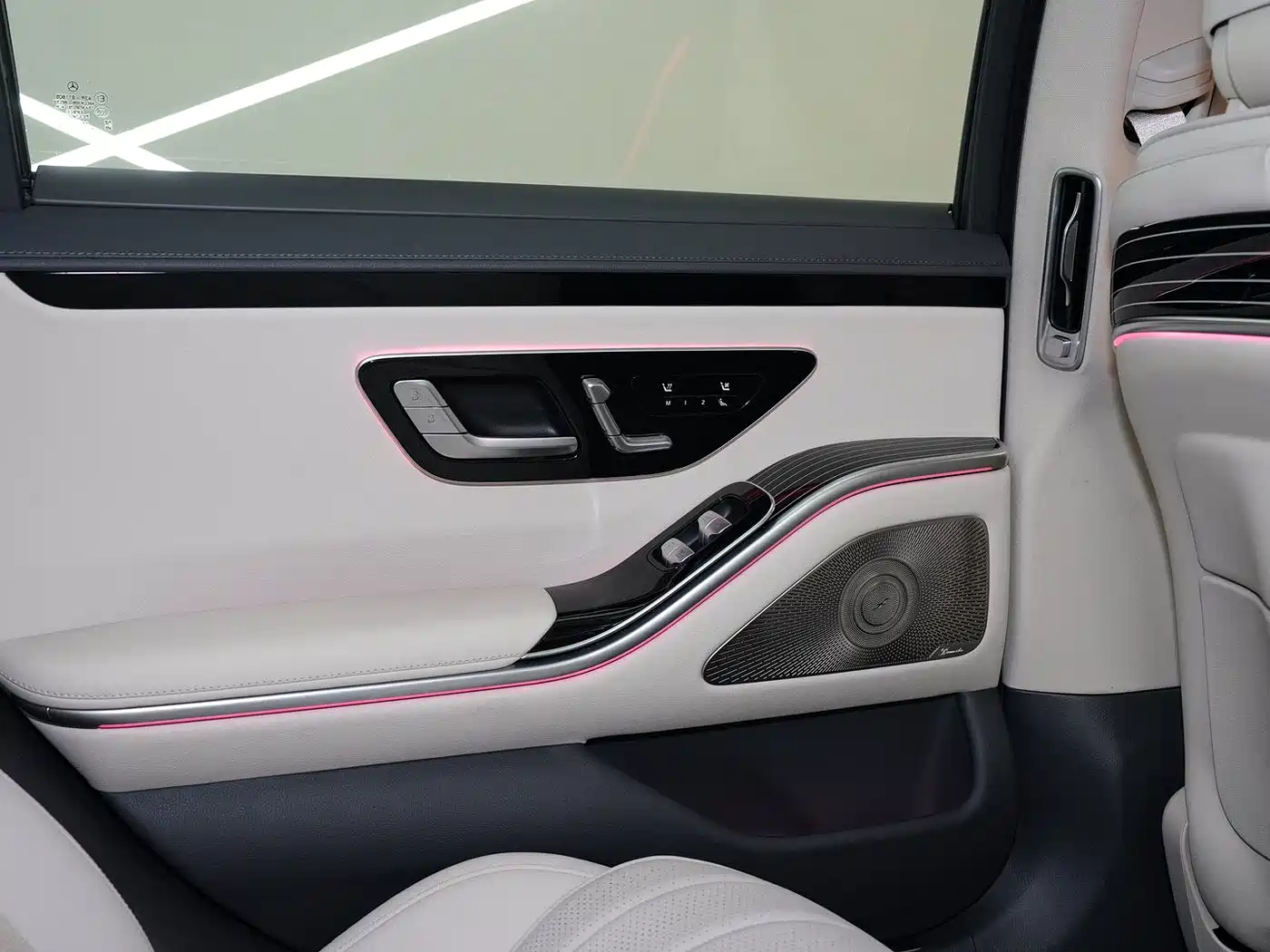Mercedes-Benz S-class id 4538723 из Китая 13