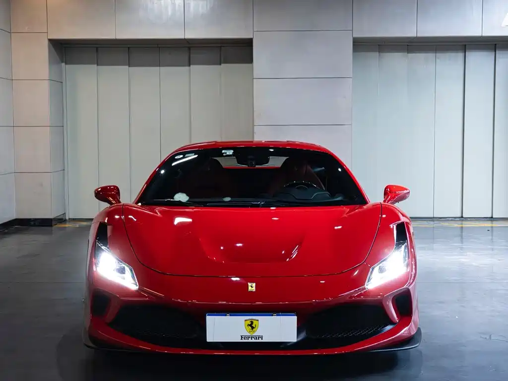 Ferrari F8 — миниатюра 2