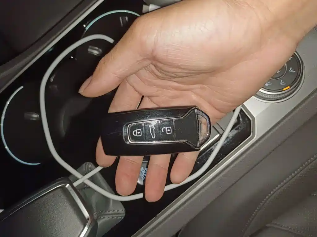 Volkswagen Touareg — миниатюра 9