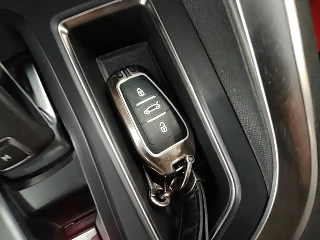 Peugeot 4008 — миниатюра 9