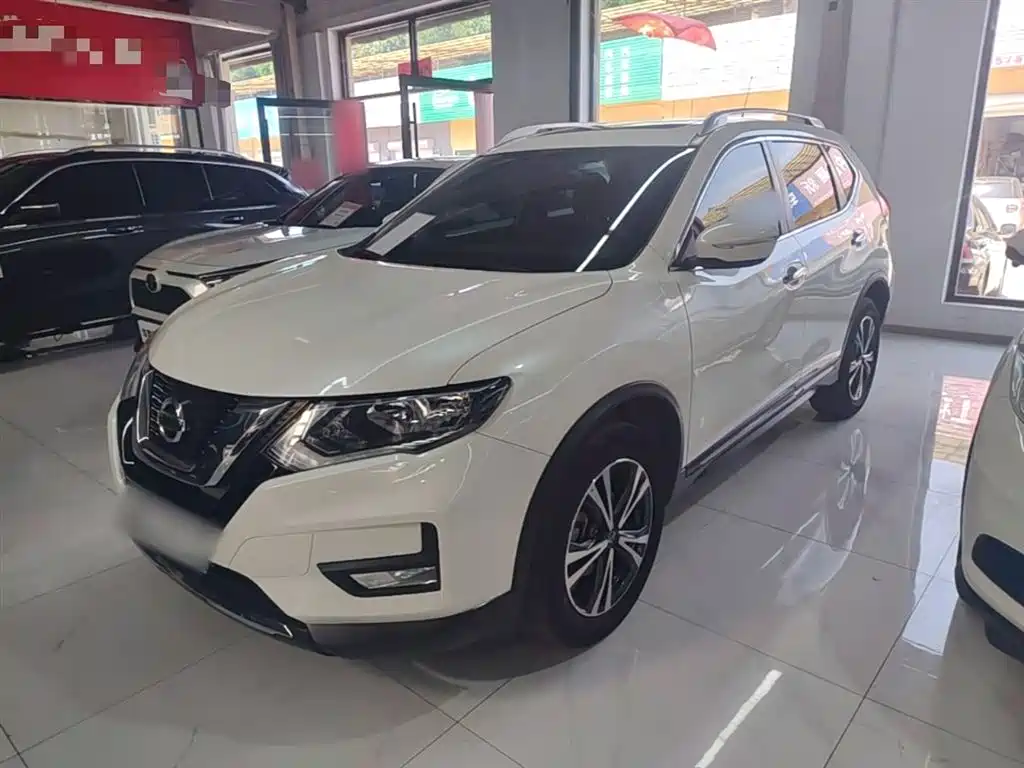 Купить Nissan X-Trail