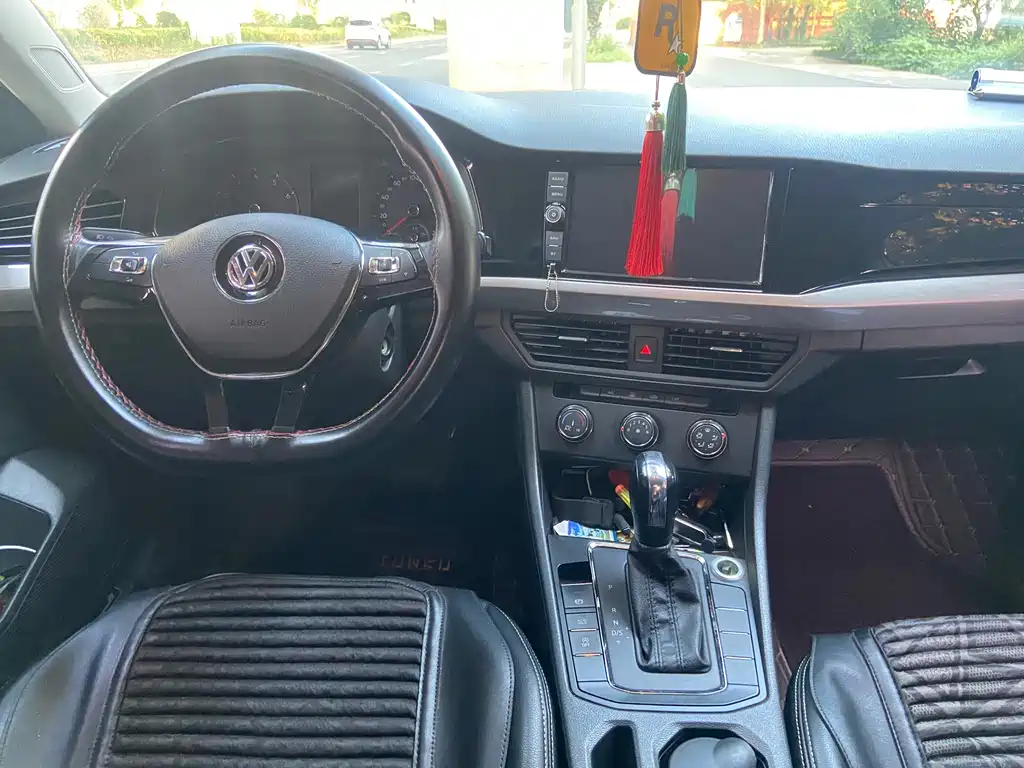 Volkswagen Bora — миниатюра 9