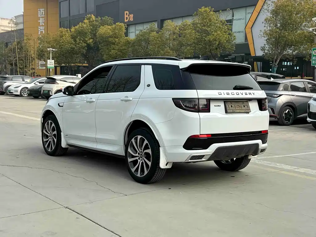 LAND ROVER DISCOVER SPORTS