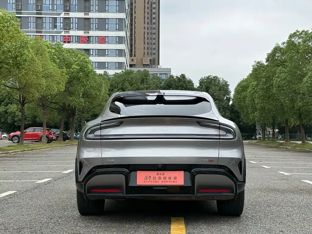 Xiaomi YU7 — миниатюра 7