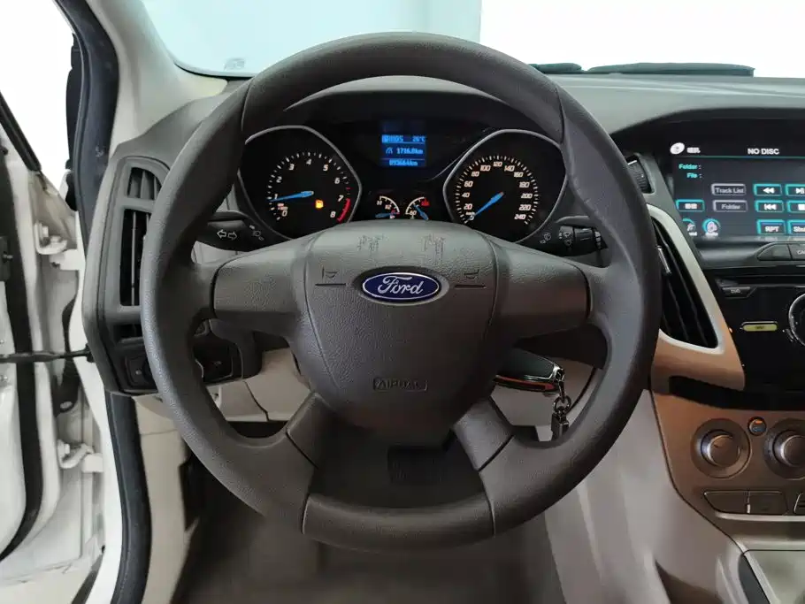 Ford Focus — миниатюра 15