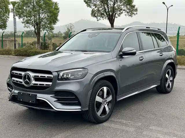 MERCEDES-BENZ GLS 2021